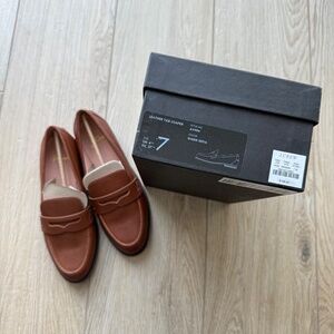 J Crew Womens Leather Tab Loafer Size 7M